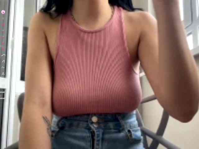 EmeritaFroehner webcam