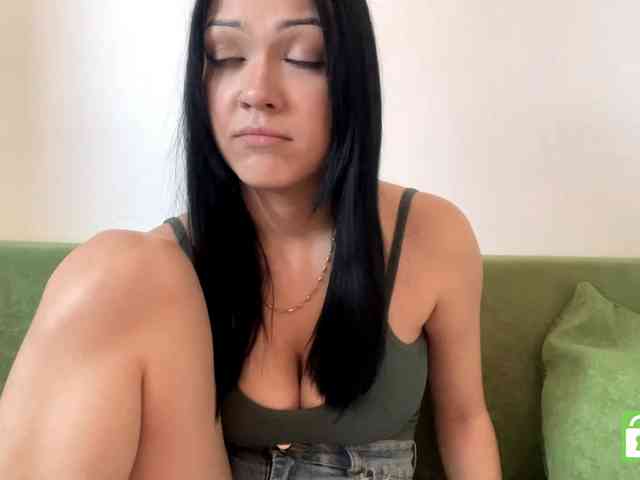 EmeritaFroehner webcam