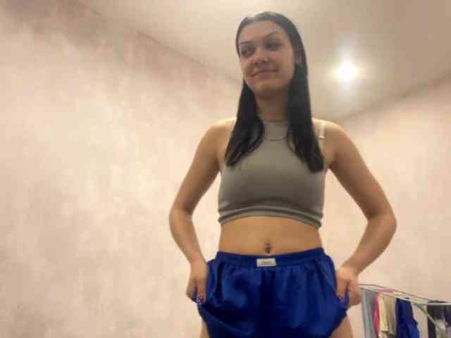 EmeritaFroehner webcam