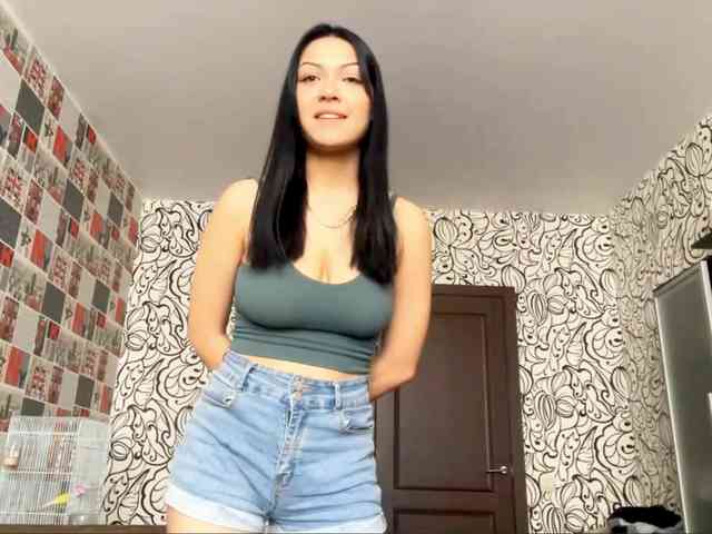 EmeritaFroehner webcam