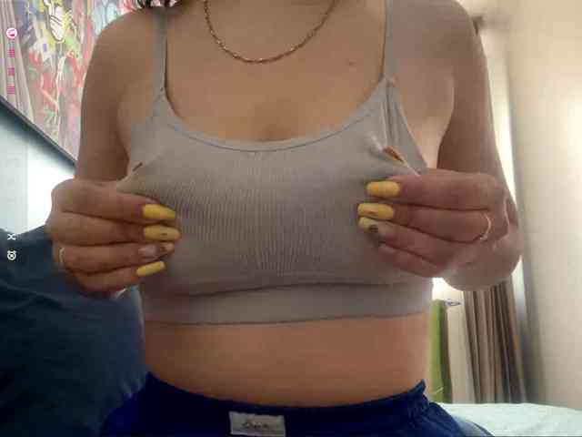 EmeritaFroehner webcam