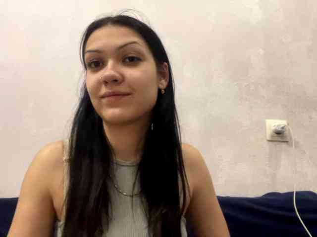 EmeritaFroehner webcam