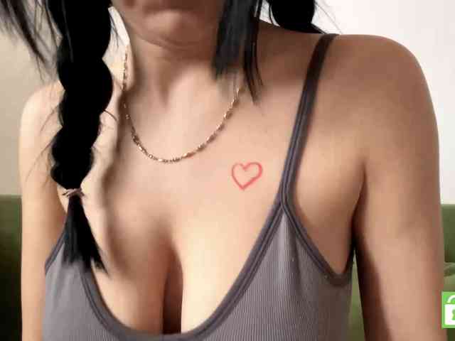 EmeritaFroehner webcam