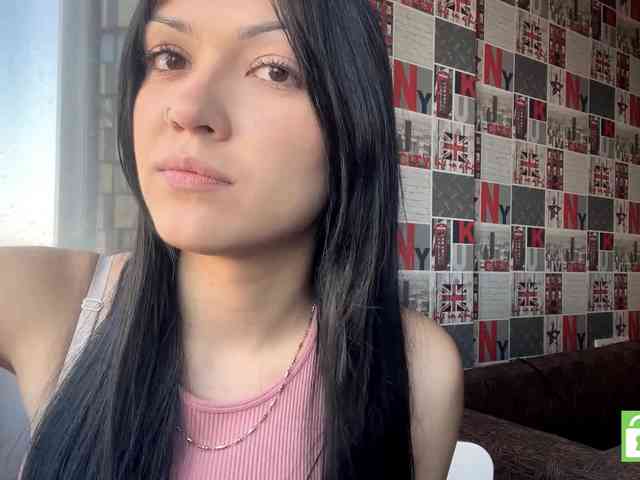 EmeritaFroehner webcam