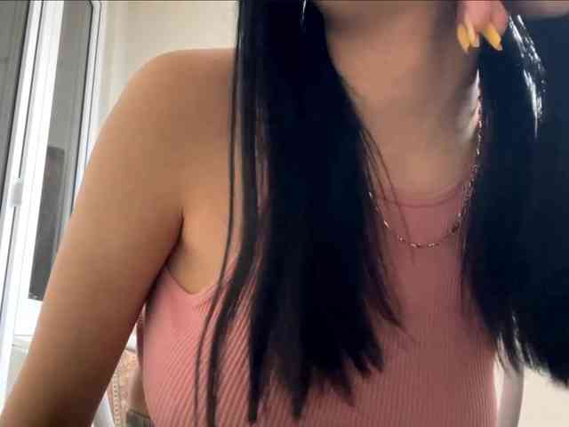 EmeritaFroehner webcam