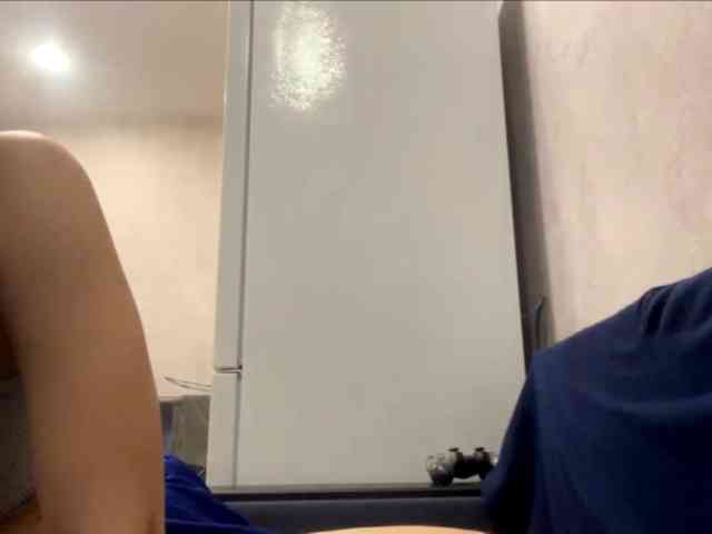 EmeritaFroehner webcam