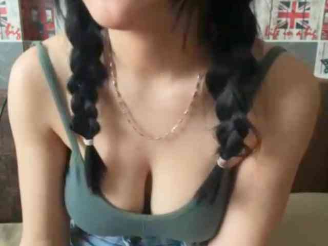 EmeritaFroehner webcam