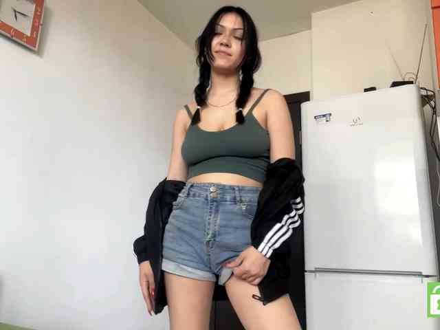 EmeritaFroehner webcam