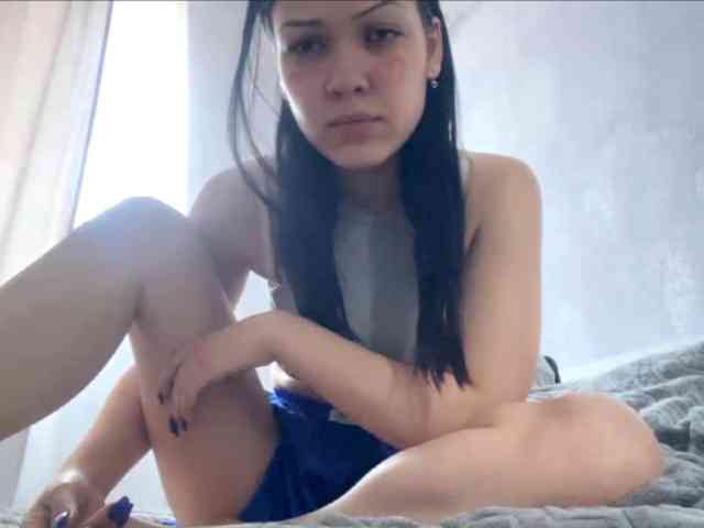 EmeritaFroehner webcam