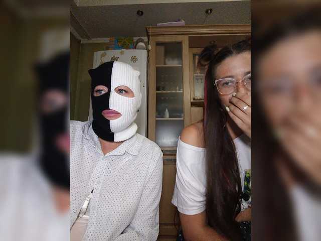 DoubleTalk live cam on BongaCams