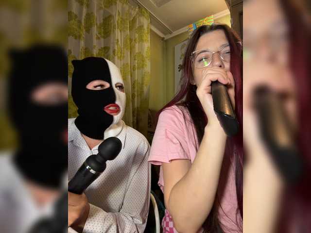 DoubleTalk live cam on BongaCams