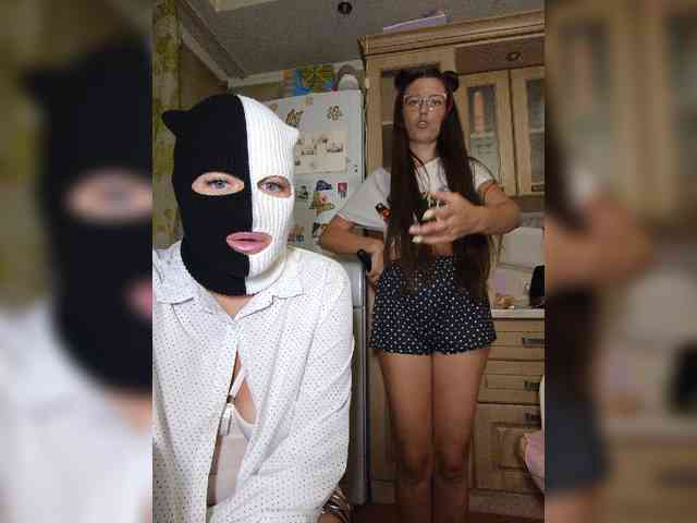 DoubleTalk Sex Cam Show