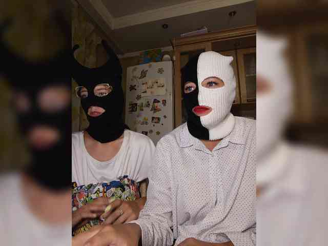 DoubleTalk Sex Cam Show