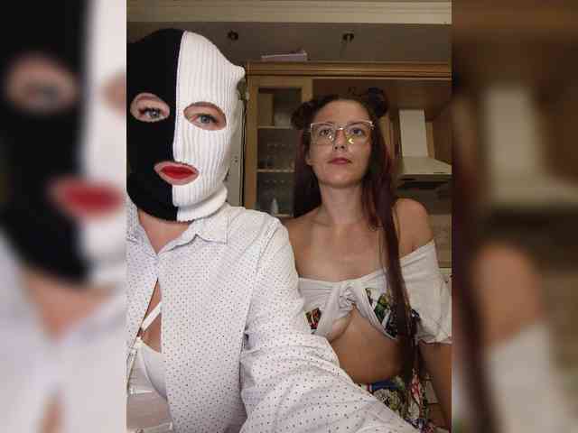 DoubleTalk Sex Cam Show