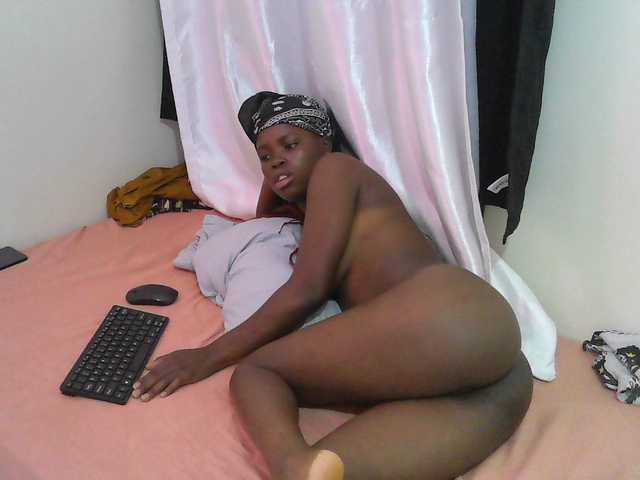 Hot-shizo's BongaCams show and profile