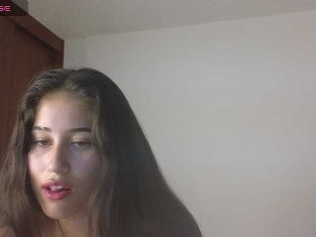 Bella-Rose live cam on BongaCams