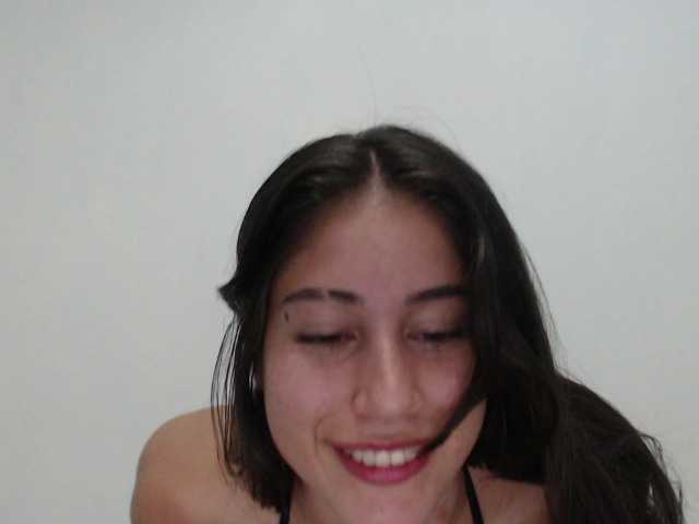 BellaRose- live webcam show