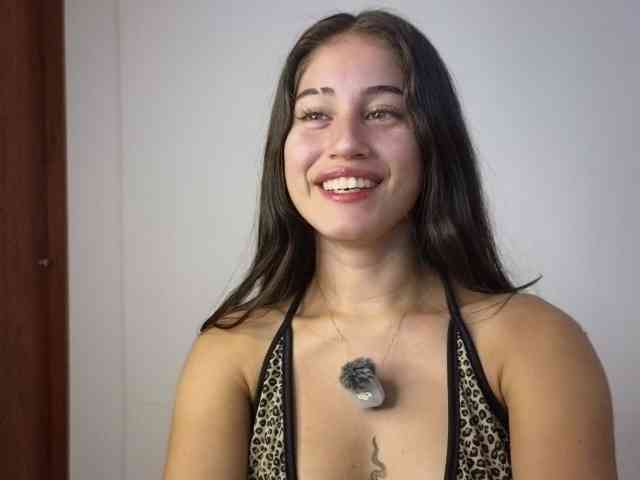 BellaRose- webcam