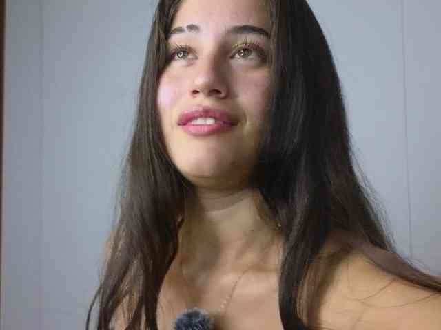 BellaRose- webcam