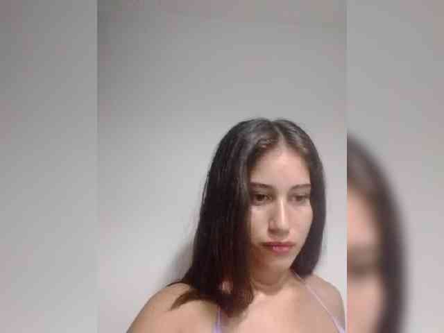 BellaRose- webcam