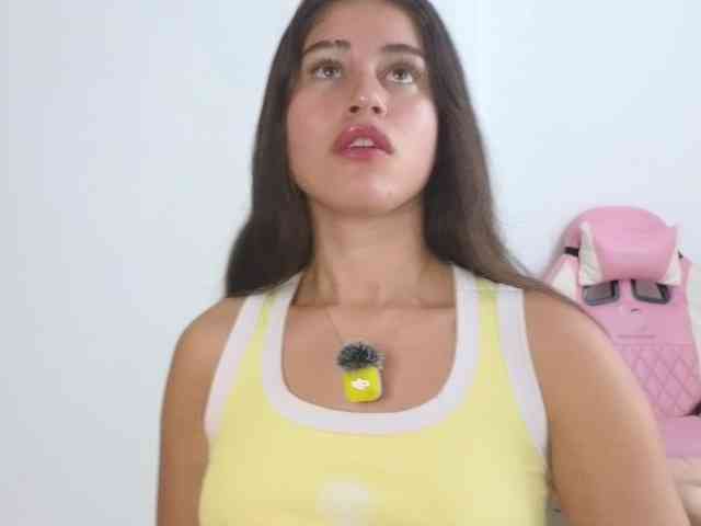 BellaRose- webcam