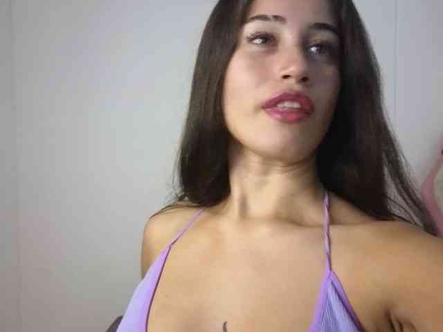 BellaRose- webcam