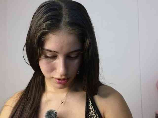 BellaRose- webcam