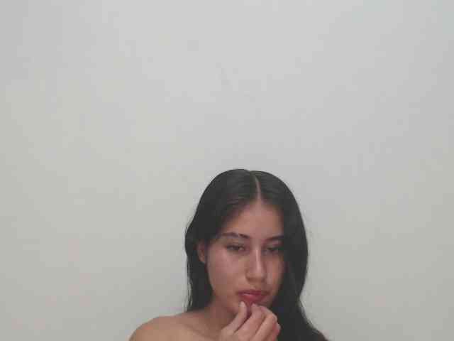 BellaRose- webcam