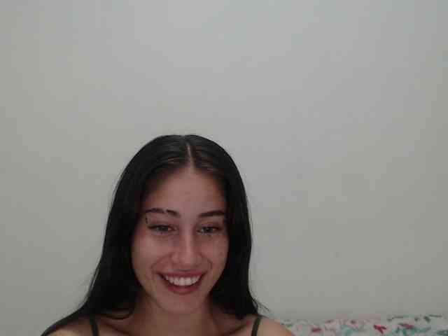 BellaRose- webcam