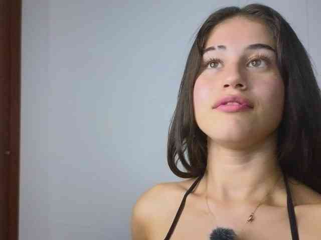 BellaRose- webcam