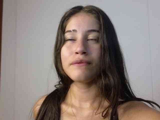 BellaRose- webcam