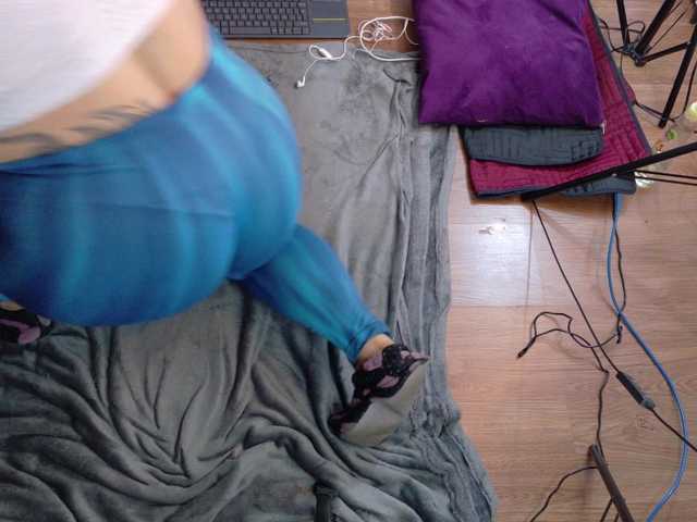 Emma-sexxy live cam on BongaCams