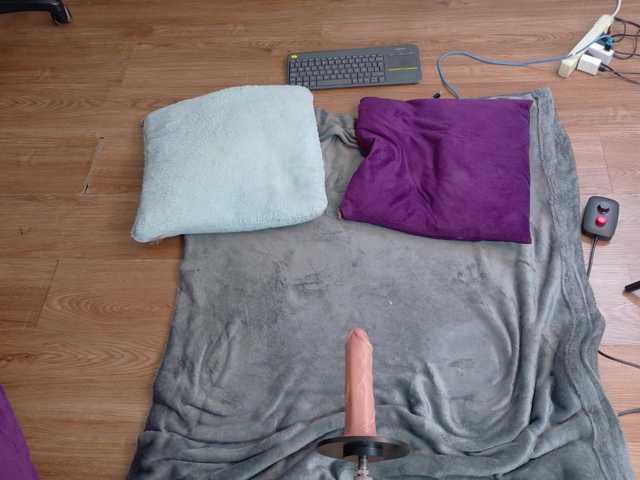 Emma-sexxy live cam on BongaCams