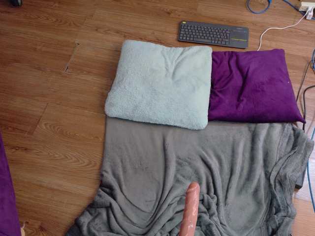 Emma-sexxy live cam on BongaCams