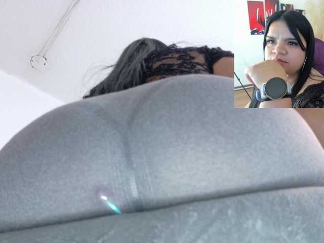 Emma-sexxy live cam on BongaCams