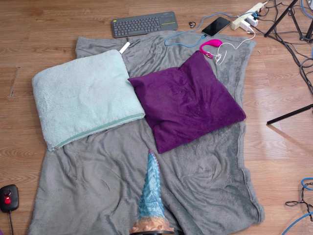 Emma-sexxy live cam on BongaCams