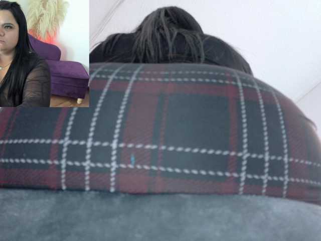 Emma-sexxy live cam on BongaCams