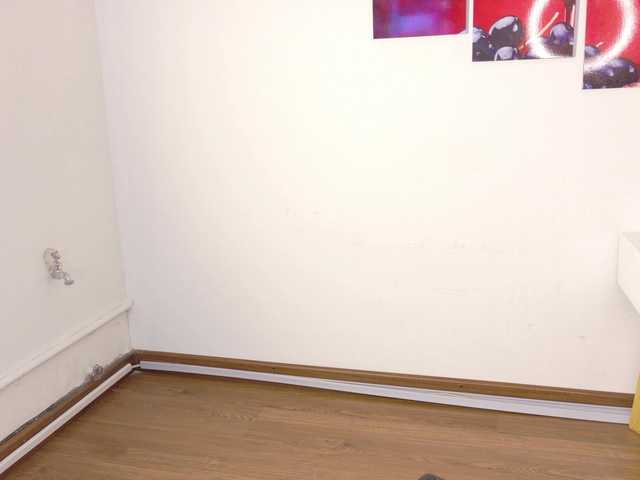 Emma-sexxy's BongaCams show and profile