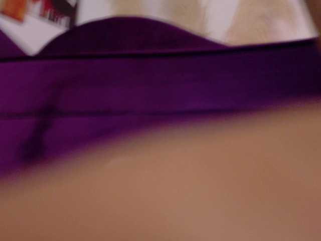 Emma-sexxy live cam on BongaCams