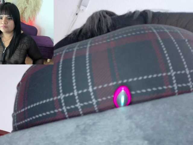 Emma-sexxy live cam preview