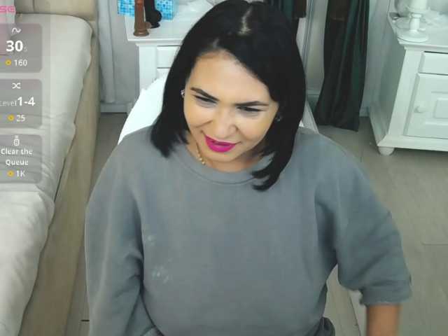 AngelaGarrett live cam on BongaCams