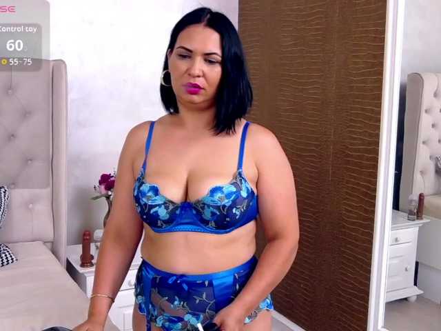 AngelaGarrett live cam on BongaCams