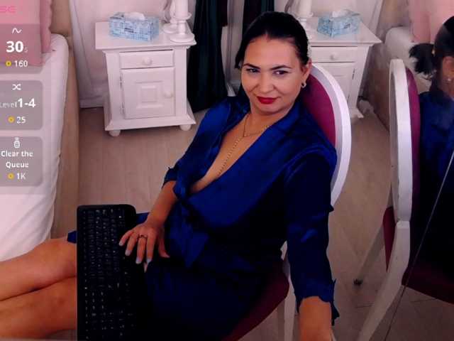 AngelaGarrett live cam on BongaCams