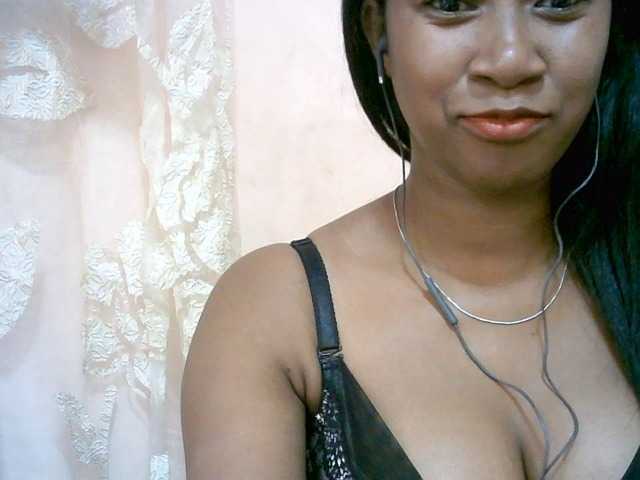 mimie23 live cam on BongaCams