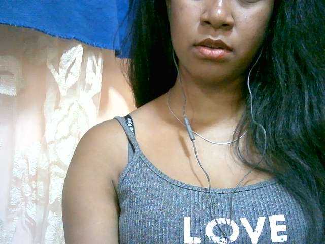 mimie23 live cam on BongaCams