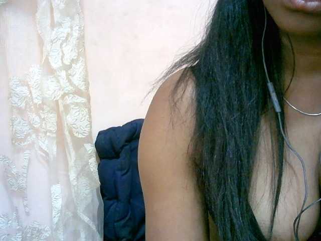 mimie23 live cam on BongaCams