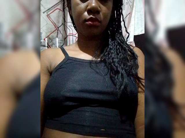 mimie23 live cam on BongaCams