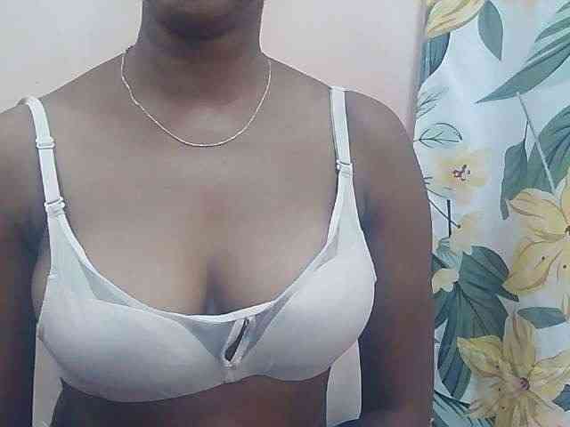 mimie23 webcam