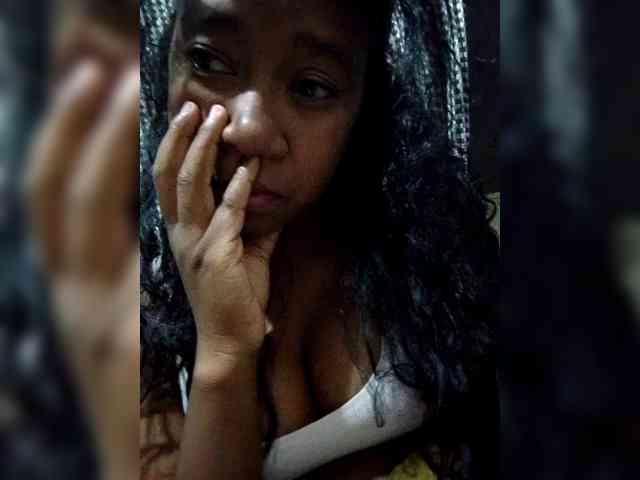 mimie23 webcam