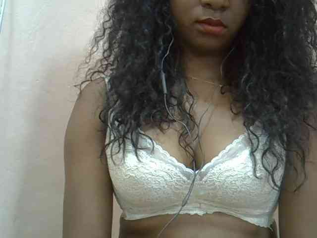 mimie23 webcam